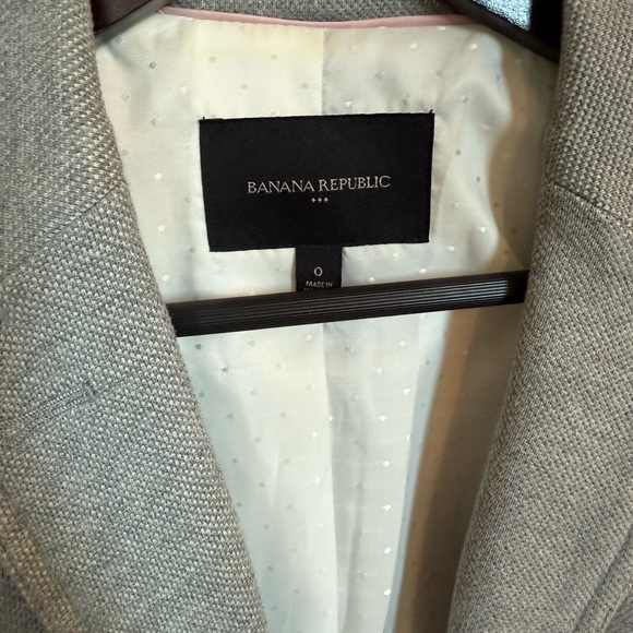 Banana Republic Tweed Gray Blazer - Picture 3 of 3